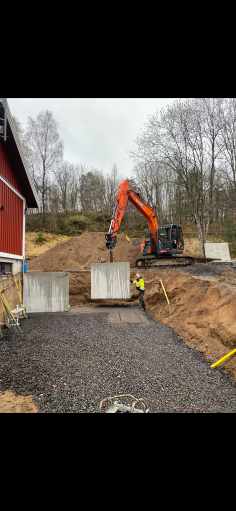 L-stöd och schaktning inför nytt husbilsgarage